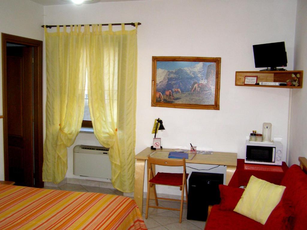 L'Antico Borgo Rooms Rental Caprie Zimmer foto